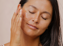 Load image into Gallery viewer, Leahlani Meli Glow Illuminating Nectar Mask